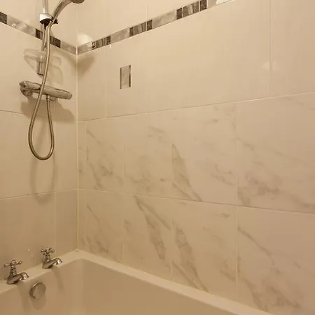 Tara Street Apartment- Centre Appartement *